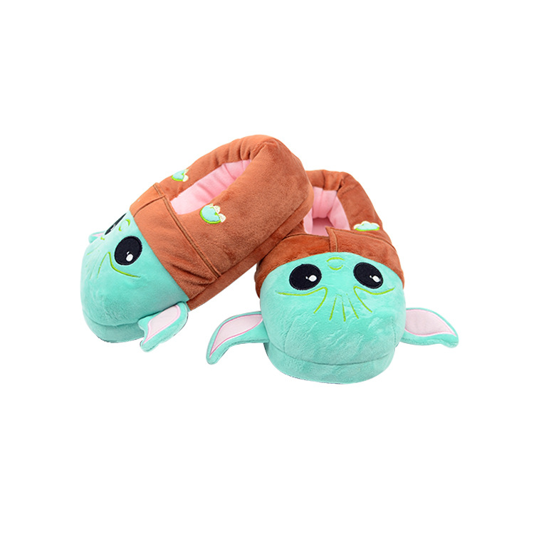Baby Yoda Home Warm All-Inclusive Plush Slippers - Image 3