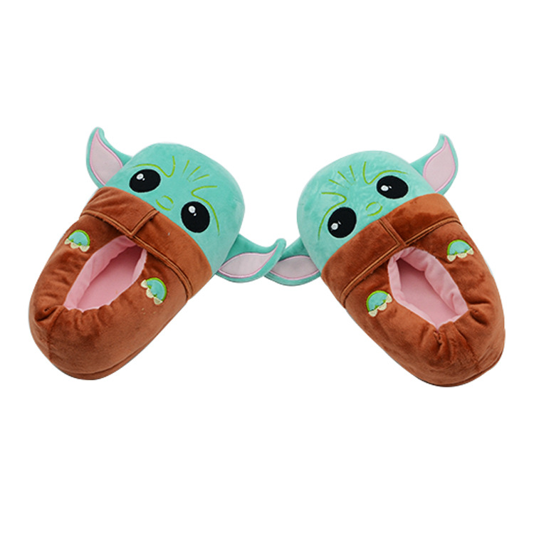 Baby Yoda Home Warm All-Inclusive Plush Slippers - Image 4