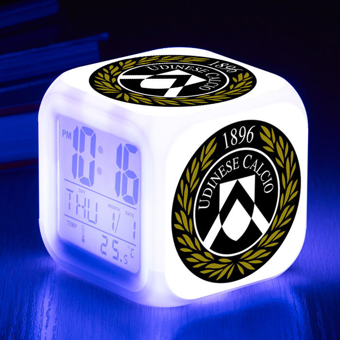Serie A 7 Colors Change Digital Alarm LED Clock - Image 2