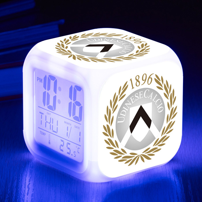 Serie A 7 Colors Change Digital Alarm LED Clock - Image 4