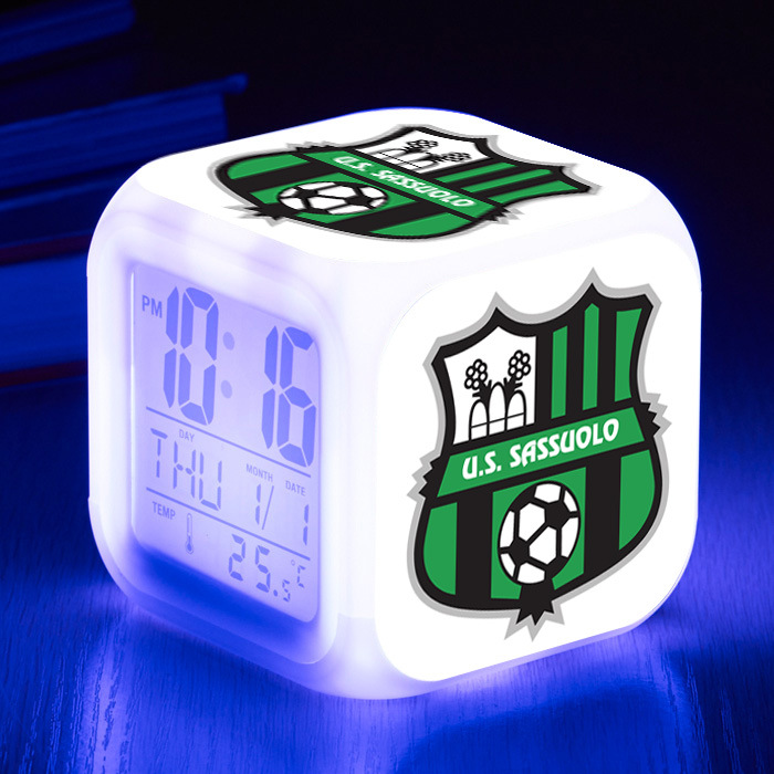 Serie A 7 Colors Change Digital Alarm LED Clock - Image 5
