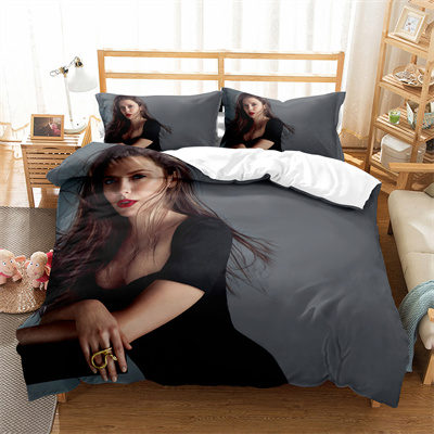Elizabeth Olsen Comfortable Bedding Three-Piece Soft and Breathable Duvet Cover Gift